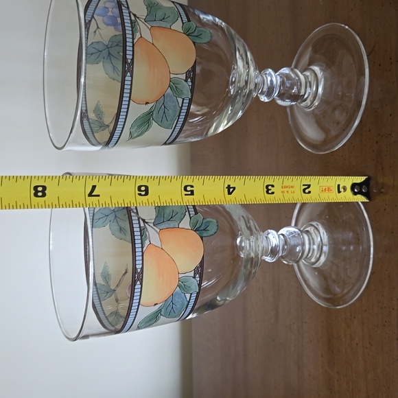 Mikasa Intaglio Garden Harvest set of two Water Goblets Glasses - Picture 4 of 6
